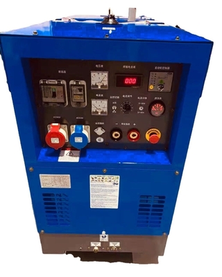 Soudage avec le générateur de soudeur à aimant permanent à double support KOVO Diesel DC600A DGW500 à tension de sortie de 85V